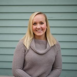 Meet your Posher, Jennifer